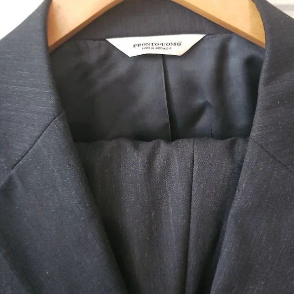 Pronto Uomo Men's Wool Suit